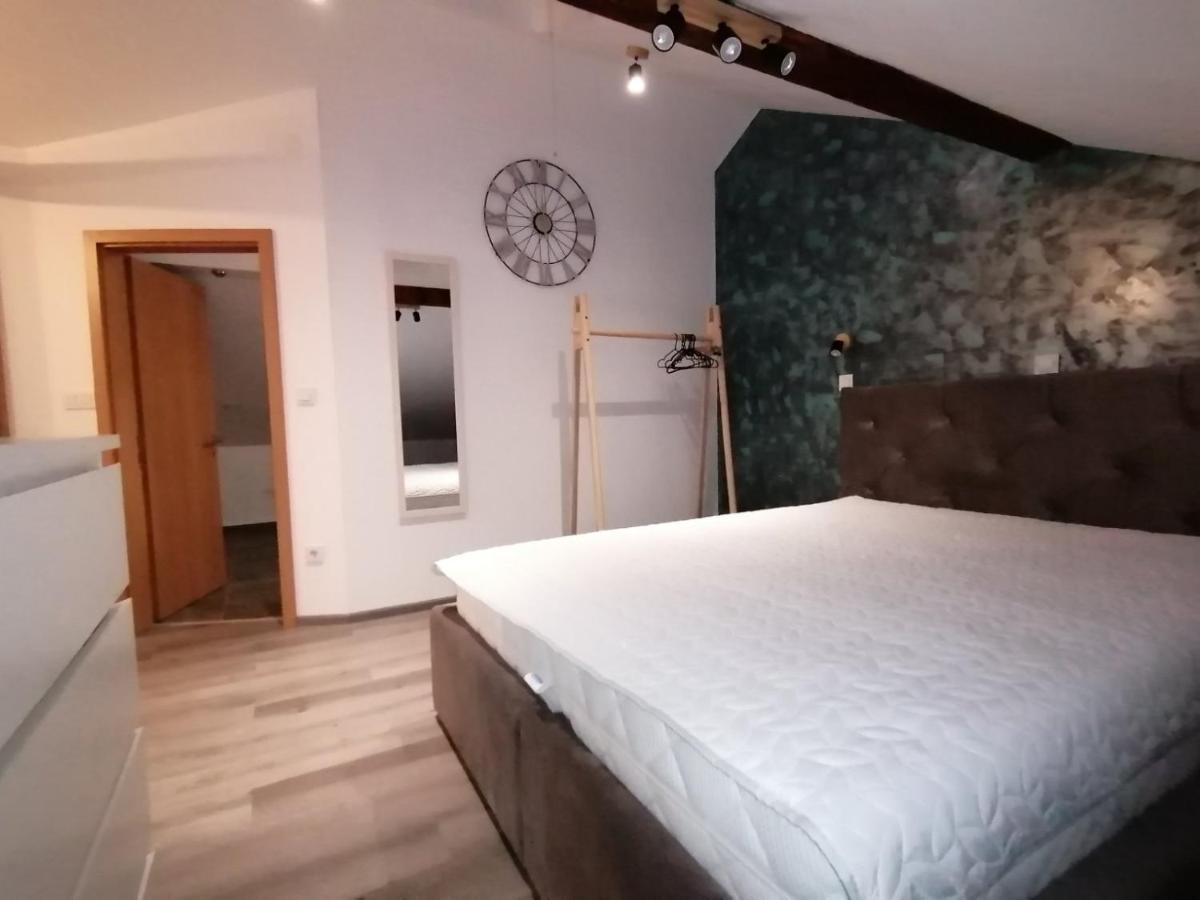 Apartman Megi & Studio Apartman Tomi - Self Check In Krapina Kültér fotó